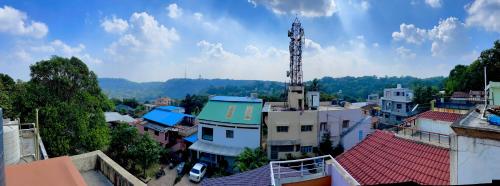 Pemandangan gunung umum atau pemandangan gunung yang diambil dari vila ini