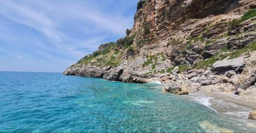Φυσικό τοπίο κοντά σε αυτή η παραθεριστική κατοικία
