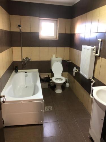 Ένα μπάνιο στο Hostel Mialma