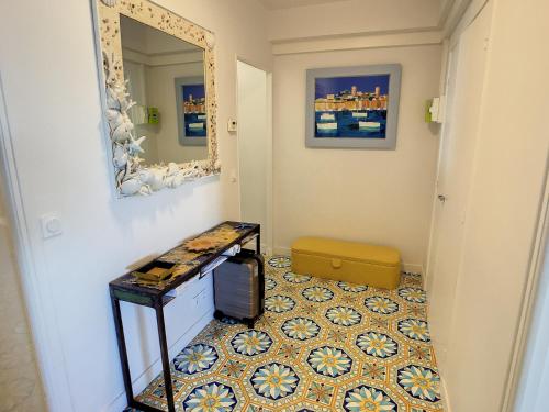 2 bedroom, 2 bathrooms Suquet with sea view AC 314
