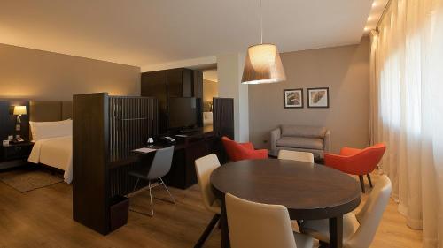 Gallery image of Radisson Hotel Santa Cruz in Santa Cruz de la Sierra