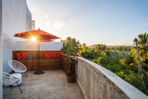 Ein Balkon oder eine Terrasse in der Unterkunft El Blok