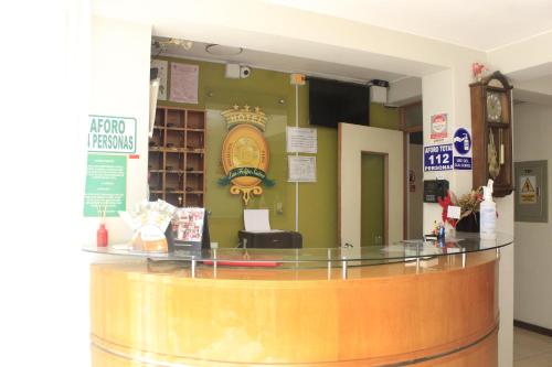 Vstupní hala nebo recepce v ubytování Hotel San Felipe Suites