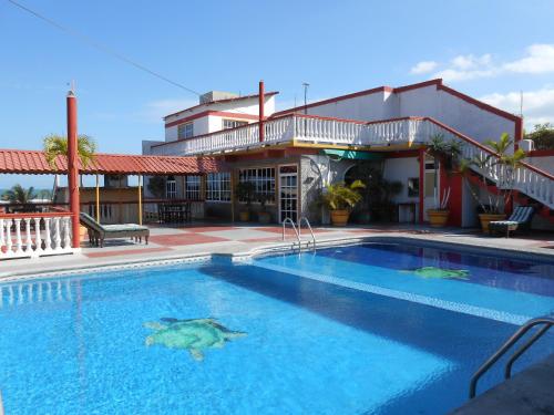 Gallery image of Hotel y Bungalows Monteverde in Chachalacas