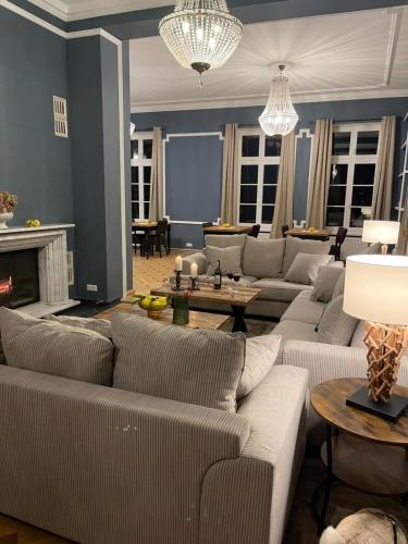 Posezení v ubytování Gutshauszimmer Neu Gaarz