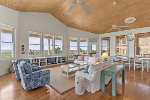Oceanfront Oasis – Photos 2