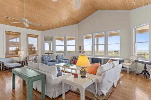 Oceanfront Oasis – Photos 3