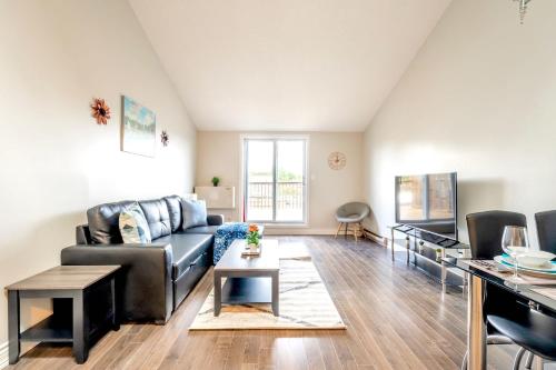 1BR Loft close to DT Cambridge trails and parks