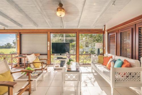 Posezení v ubytování Cabin style villa at casa de campo w private pool and gorgeous landscape