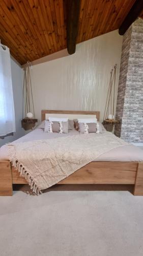 Maison de charme au cœur des vignes du Beaujolais