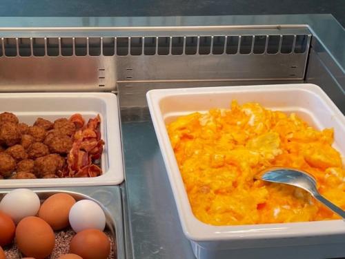 Đồ ăn tại/gần khách sạn