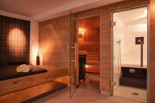 Gallery image of Sankt Johann Spa Suites & Apartments in Prato allo Stelvio