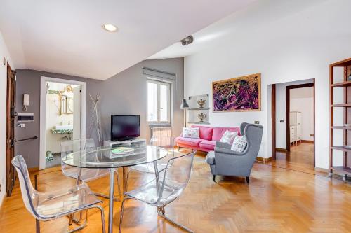 Colosseum Terrace Penthouse