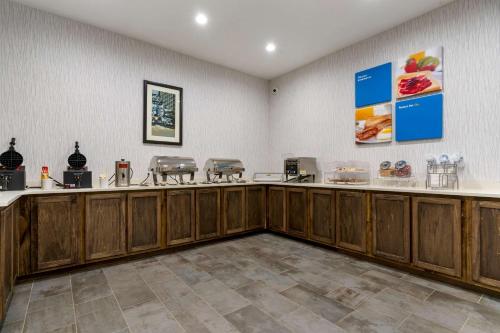 Set per la preparazione di tè e caffè presso Comfort Suites