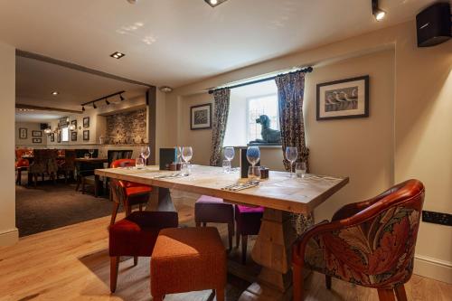 Χώρος καθιστικού στο The George Hotel, Dorchester-on-Thames, Oxfordshire - The Coaching Inn Group
