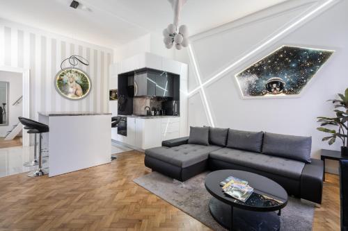 Galaxy Cube Apartment 1064 Budapest, 82 Izabella utca kép - 3
