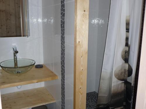 Ảnh trong thư viện ảnh của Chalet cosy à La Toussuire, 8 pers, parking, animaux admis - FR-1-417-116 ở La Toussuire