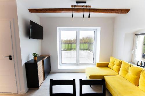 Μια τηλεόραση ή/και κέντρο ψυχαγωγίας στο Apartamenty na Skraju