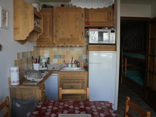 Dapur atau dapur kecil di Appartement Châtel, 2 pièces, 4 personnes - FR-1-200-167