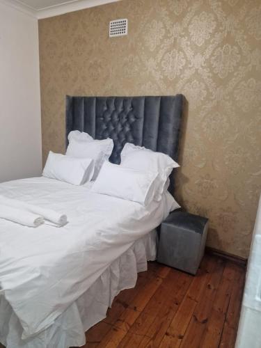 Ένα ή περισσότερα κρεβάτια σε δωμάτιο στο Pinto City Motel