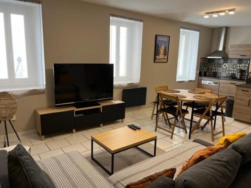 bel appartement 2 chambres au coeur du village