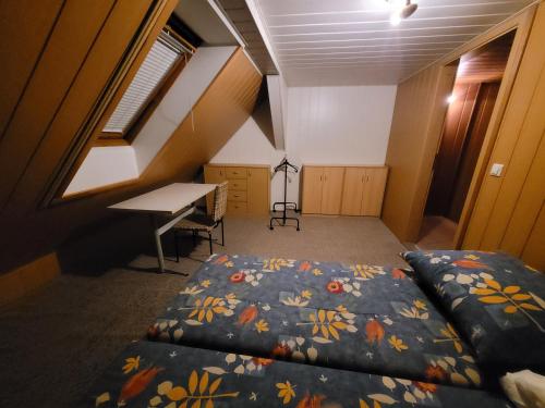 Postel nebo postele na pokoji v ubytování Monteurzimmer Röderland