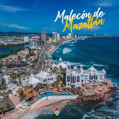 an aerial view of a resort on the beach at Depa sencillo, 10 min malecon in Mazatlán
