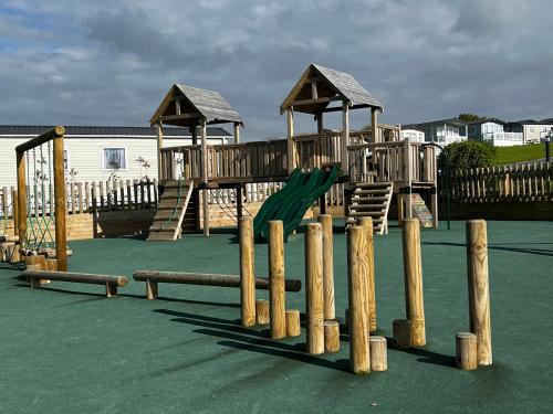 Ο χώρος παιχνιδιού για παιδιά στο Mawgan Stays Mawgan Porth