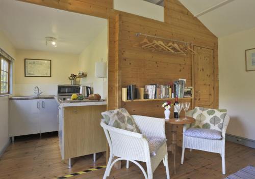 Willow Cabin – Photos 3