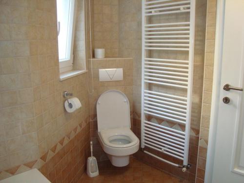 Et badeværelse på Apartments Bruk