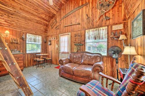Hand-Built Black Fork Cabin 2 with Fire Pit! – Photos 5