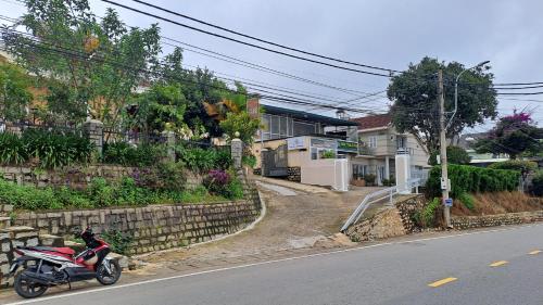 Fotografie z fotogalerie ubytování Uncle Park's Villa Son Trang 엉클팍 v destinaci Da Lat