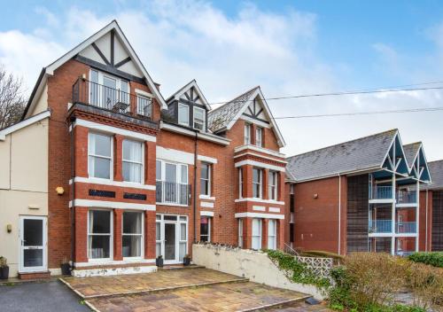 Rotherslade Bay Apartment – Photos 2