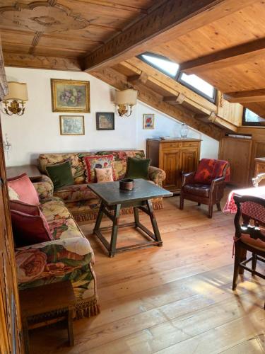 Zdjęcie z galerii obiektu Appartamento Laura w Madonna di Campiglio