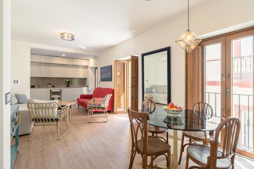 La Terraza de Toneleros luxurious Duplex x2 with 3 BDR.