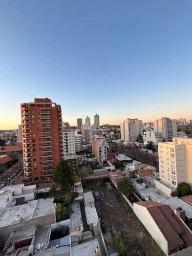 a view of a city with tall buildings at Hermoso departamento de un dormitorio en Neuquén in Neuquén