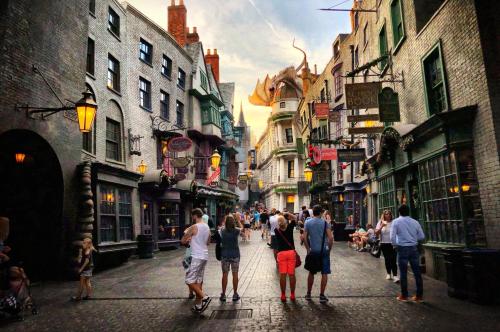 Ospiti di Holiday Inn & Suites Orlando - I-Drive - Theme Parks by IHG