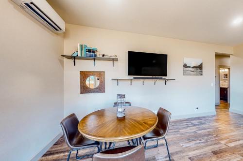 Galeriebild der Unterkunft Siuslaw Tides 1 in Florence