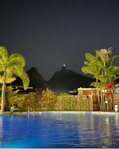 Apartamentos Novidade na Booking.com Ideal para viagem em dupla Line Rio - Laranjeiras 1Qt, Com Piscina, Academia, Sauna, Restaurante, Workstation, Biblioteca e Garagem -LJ01-149T Menor preço em Apartamentos Novidade na Booking.com Ideal para viagem em dupla Line Rio - Laranjeiras 1Qt, Com Piscina, Academia, Sauna, Restaurante, Workstation, Biblioteca e Garagem -LJ01-149T