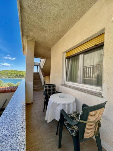 Apartments Veli Rat – Photos 3