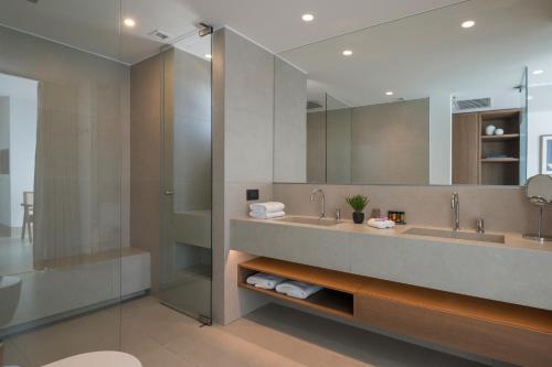 Ένα μπάνιο στο SanSal Boutique Hotel