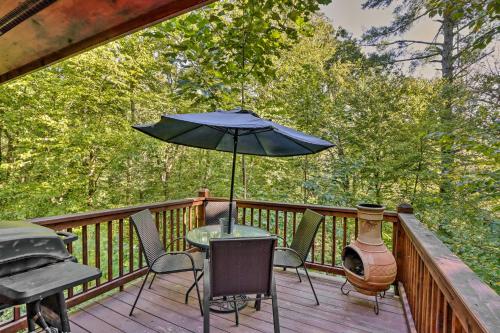 Two Bears Cabin Secluded Couples Retreat – Photos 2
