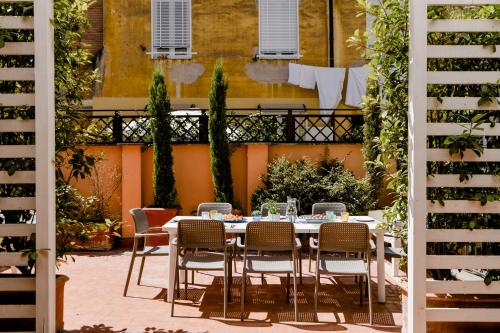 EMA FLAT in Trastevere