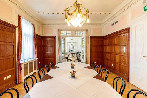 Galeriebild der Unterkunft Hotel Herzoghof in Baden