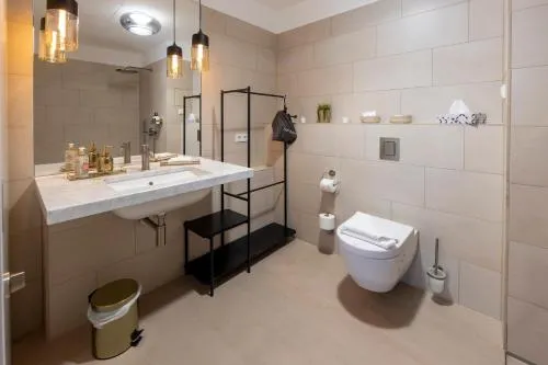 Pure Berlin Apartments - for up to 5 guests near Uber Arena, central, stylish photo 53