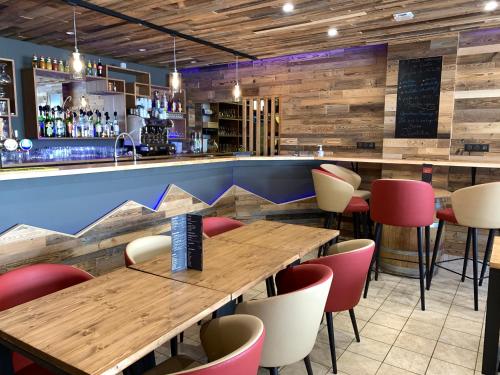HOTEL RESTAURANT LE CENTRE – Photos 3