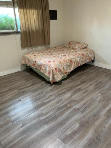 Abbotsford Room Rental – Photos 3
