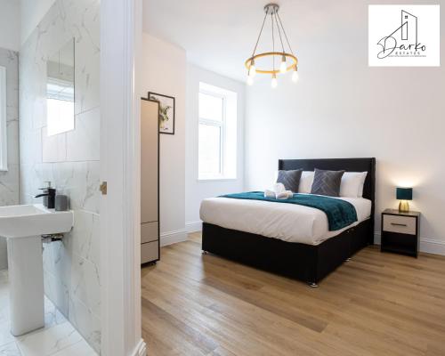 Galeriebild der Unterkunft Apartment 1 - Beautiful 1 Bedroom Apartment Near Manchester in Worsley