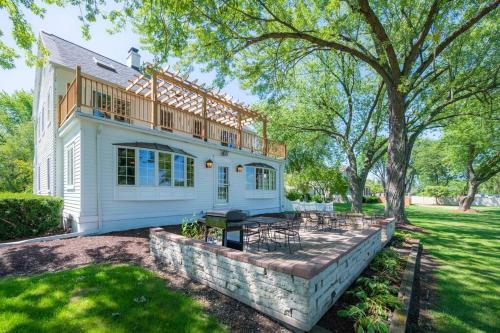 The Johnsburg Estate – Photos 5