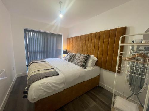 Sapphire Premier Apartments w/Secure Parking photo 17